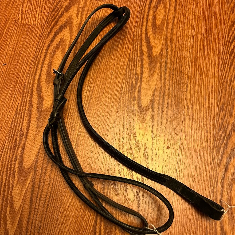 Black cob size standing martingale